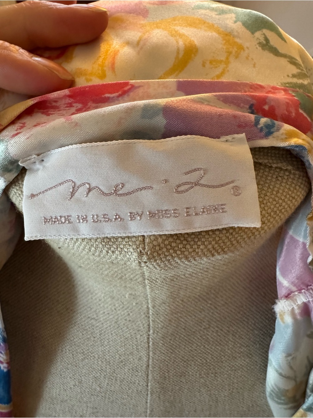 Vintage Pastel Robe - Picture 5 of 5